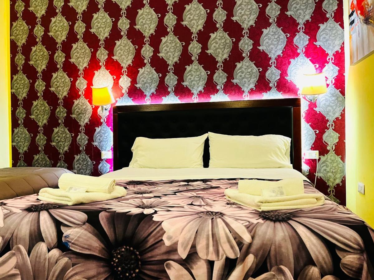 Holiday Rome Guesthouse Экстерьер фото