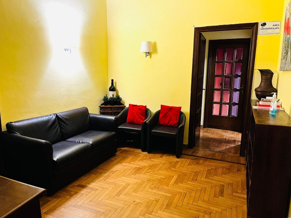 Holiday Rome Guesthouse Экстерьер фото